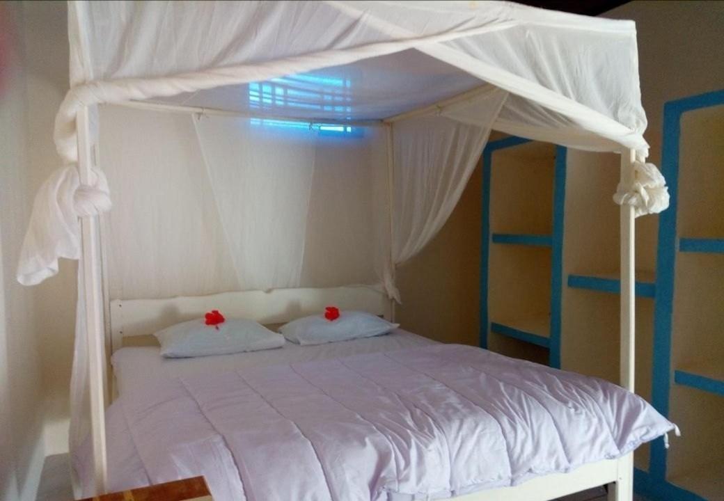 Lakey Beach Inn Hotel Huu Экстерьер фото